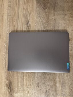 100% Lenovo Notebook – Ryzen 5 3500U / 8GB RAM / 512GB SSD - 4