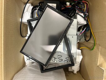 NOVÉ KENWOOD AUTORADIO - 4