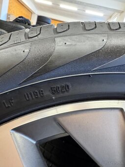 ORIGINAL ŠKODA KODIAQ R19 235/50/19 TOP STAV - 4