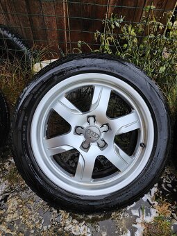 Predam originál elektróny na audi R17 - 4