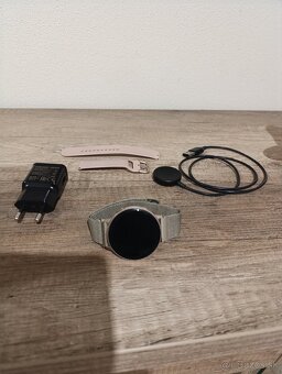 Samsung Galaxy Watch Active 2 - 4