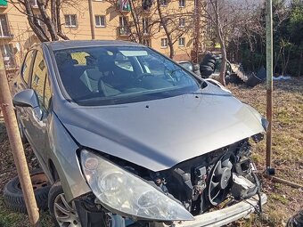 Peugeot 308. 1.6 HDI - 4