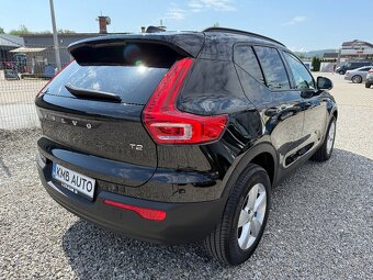 Volvo XC40 T2 Momentum - 4