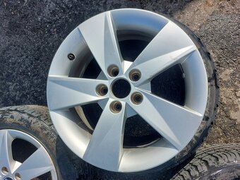 ELEKTRÓNY PNEUMATIKY ŠKODA R15 5X100 6JX15 ET43 - 4