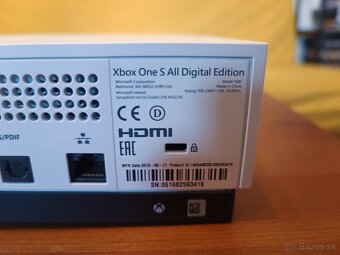 Predám/vymením XBox One S 1 TB - 4