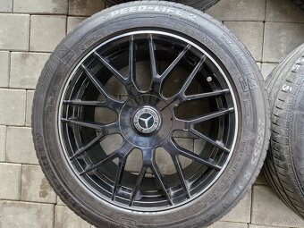 Black Line 5x112 R19-5x120 R19 - 4