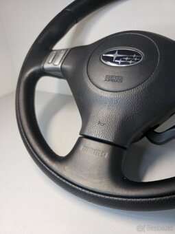 Kožený volant momo subaru - 4