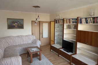 3 izbovy byt Sidlisko 3 - 4