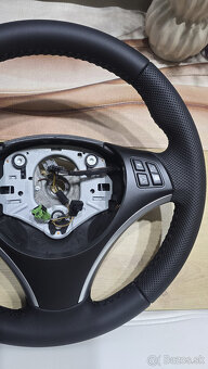 VOLANT BMW E90 E91 E92 E93 E87 E82 E84 sport - 4