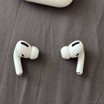 Apple AirPods Pro prvá generácia originál - 4