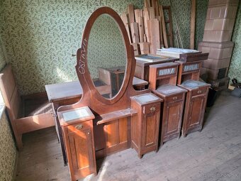 Na predaj starý nábytok - 4