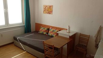 Prenajom garzonky Chrenova - 4