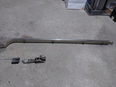 Nerezová vodiaca lišta posuvných dverí VW T4 - 4