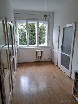 Rodinný dom na predaj - Staré mesto pri horskom parku - 4