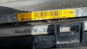Peugeot 308 1,5hdi 96kw chladice a aj ventilator - - 4