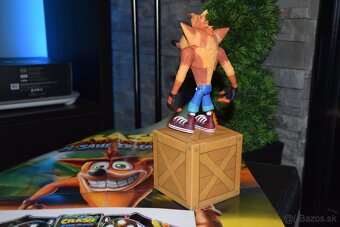 NECA Crash Bandicoot - 4