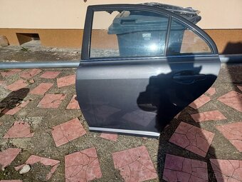 Toyota Avensis T25 - 4