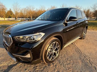 X1 Xline xDrive25e Plug-in hybrid 162kW,Aut,FULL LED,NAVI - 4