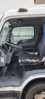 Mitsubishi Fuso - 4