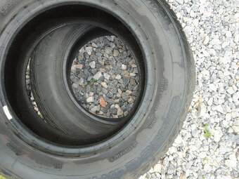 letné pneumatiky 235/65 r17 , 2 ks - 4