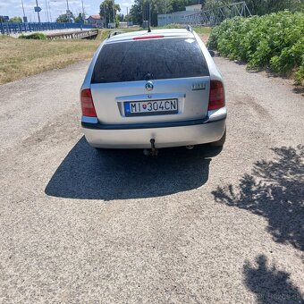 Oktavia1.6 lpg - 4