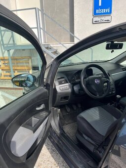 Fiat Grande Punto 2009 - 4