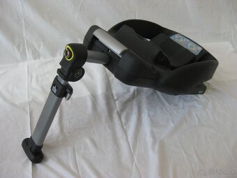 Autosedačka (vajíčko) Maxi- Cosi Cabriofix a isofixová báza - 4