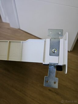 Predam medzikus medzi pracku a susicku: whirpool sks 200 - 4
