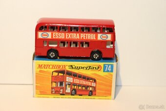 Matchbox SF Daimler bus - 4