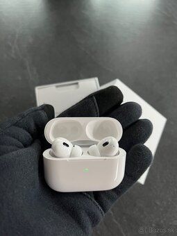 Apple AirPods Pro 2 - 4