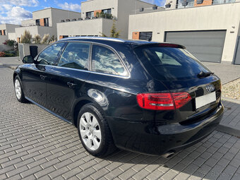 AUDI A4 B8 AVANT 2.7TDI 140KW r2009 6° MANUÁL BI-XENONY - 4