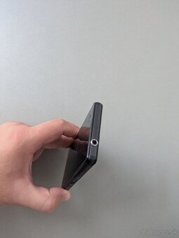 Sony Xperia Z3 Compact v super stave - 4