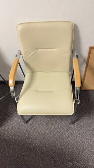 Stôl + stoličky - 4