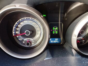 Mitsubishi Pajero IV - 4