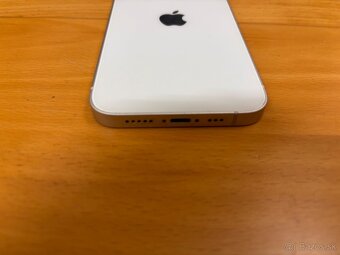Predám iPhone 13 128GB Starlight – výborný stav - 4