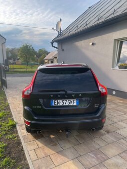 Volvo XC60 2.4D AWD - 4