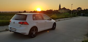 Volkswagen Golf 1.2 TSI 77kw Manual - 4