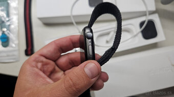 Apple Watch 5 black 44mm + remienky - 4