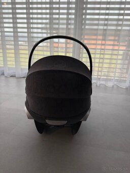 Cybex cloud t + otočná základňa - 4