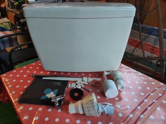 Predam sanitu s prislusenstvom - 4