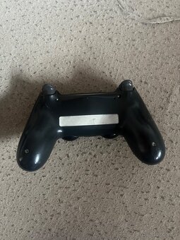 Nhl 23 plus dva ovladace - 4