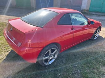 Alfa Romeo GTV 2.0 TwinSpark - 4