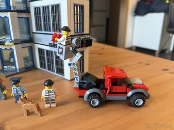Predám lego policajnu stanicu - 4