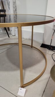 Konferenčný stolík - 4