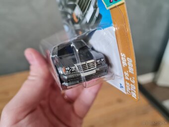 Mercedes Benz 2025 Hot Wheels - 4