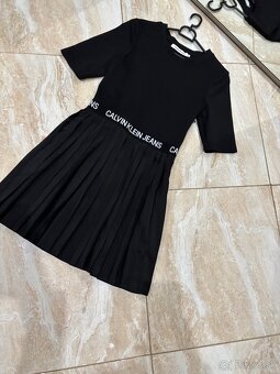 Šaty Calvin Klein - 4