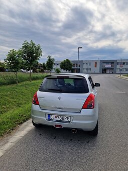 Suzuki swift - 4