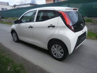 Toyota Aygo rok 2020 5dv. - 4
