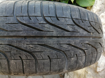 Pirelli 205/60/R15 P6000 - 4