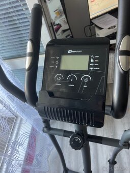 Eliptický trenažér HOP-SPORT – Skvělý stav - 4